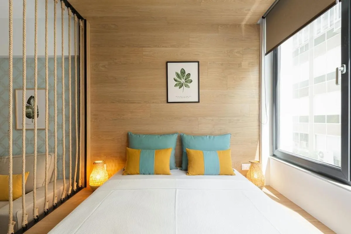 Innovative Snug Bohemian Studio In Ladadika Salonic