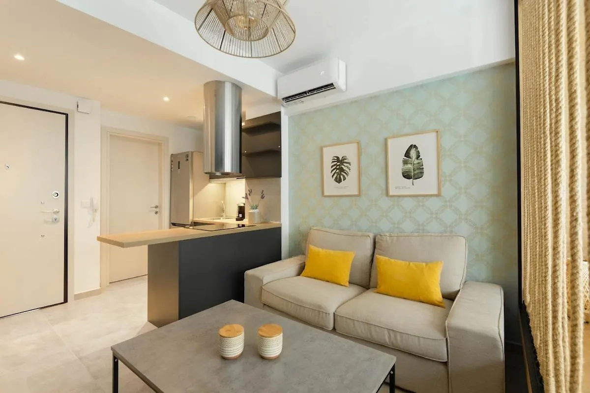 Innovative Snug Bohemian Studio In Ladadika Salonic Apartament